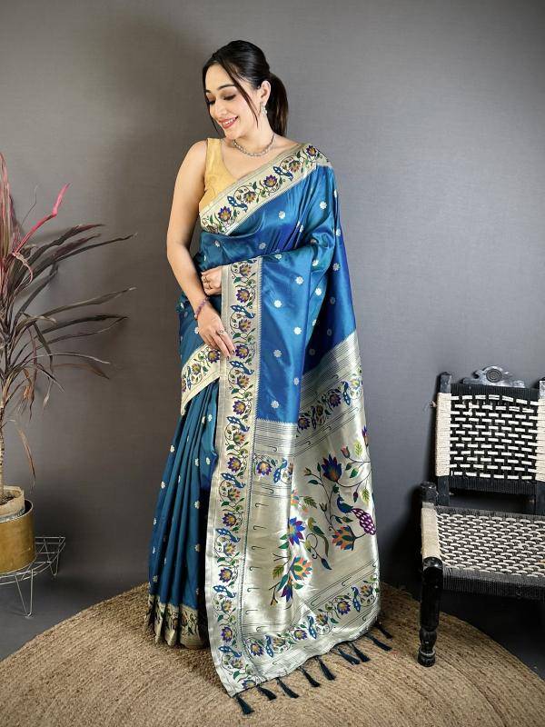 Malhar mayur paithani Saree manufacturer in Delhi